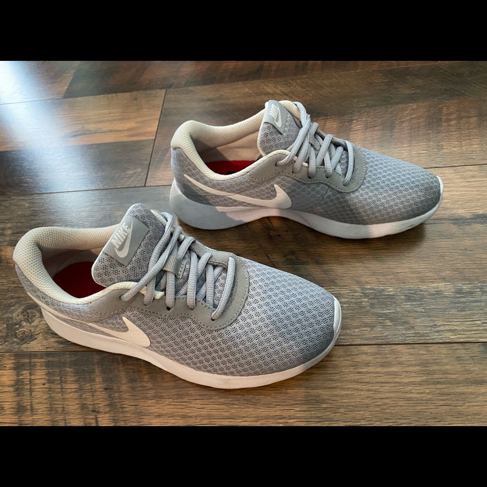 Woman’s Grey and white nike sneakers